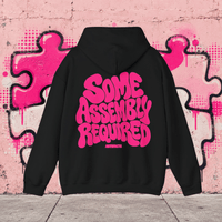 Hoodie Some Assembly Required – Asmbly, coloris noir – Artefacts